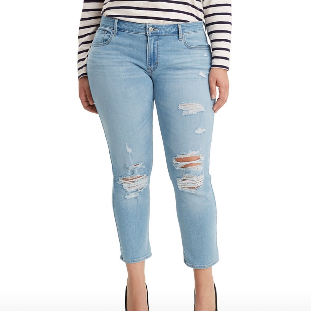 Levi Trendy Plus 711 Skiny Ankle Jeans size 24